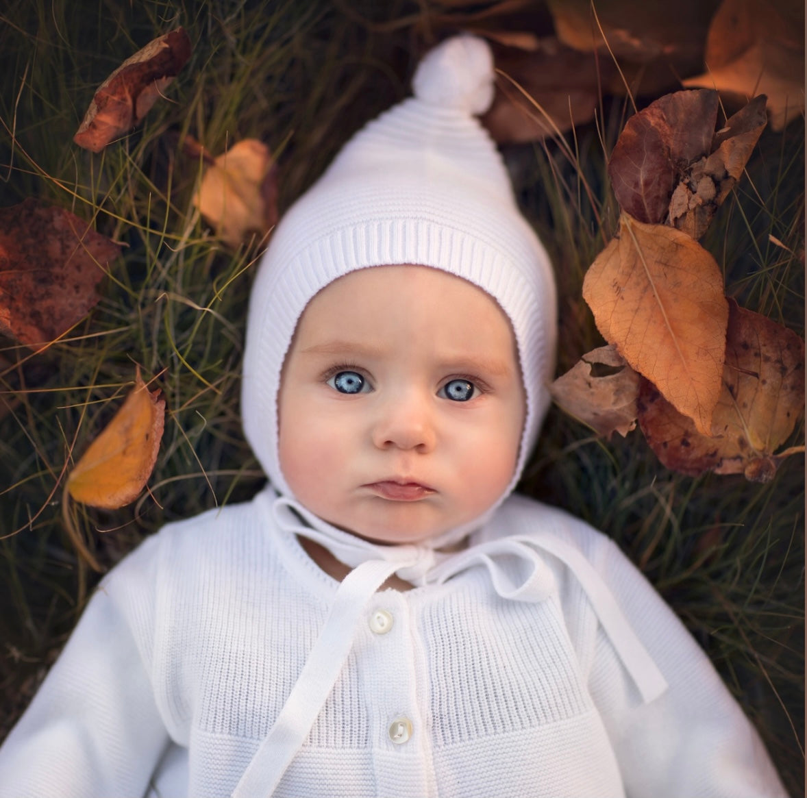 Rib Knit Bonnet w/ PomPom